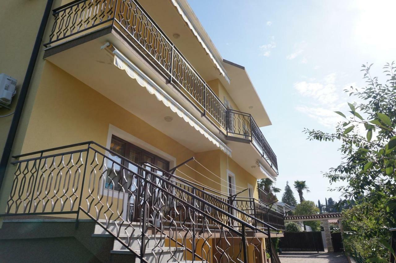 Mariella Hotel Bašanija Екстериор снимка